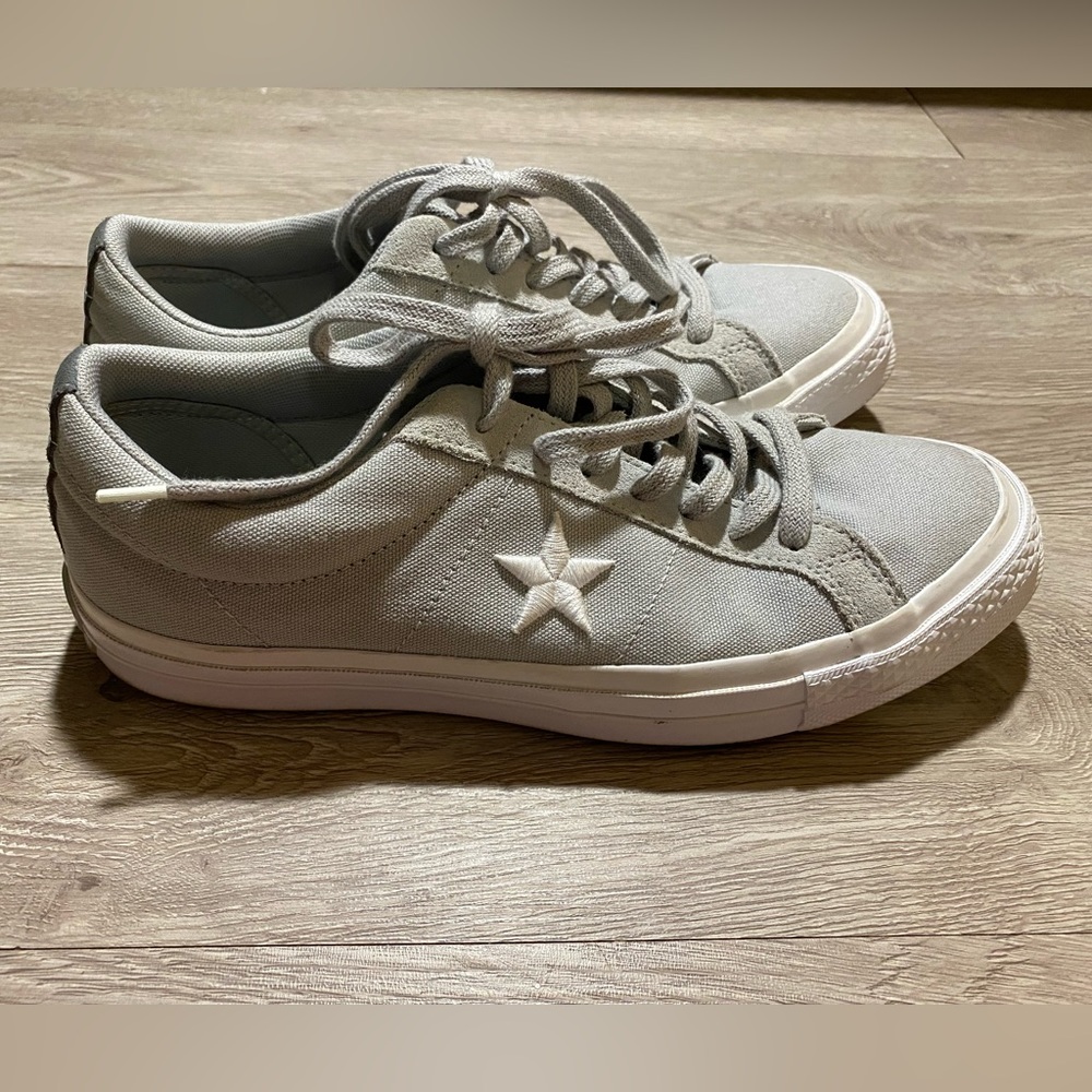 Converse One Star ~ Grey ~ Women’s Size 10 ~ Men’s Size 8